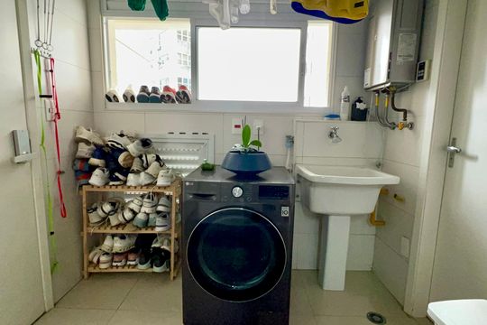 Área de Serviço de apartamento à venda com 2 quartos, 151m² em Jardim Paulista, São Paulo