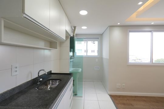 Cozinha de apartamento à venda com 2 quartos, 45m² em Campanário, Diadema