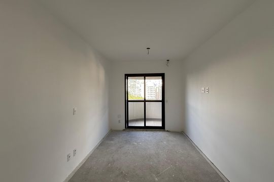 Apartamento à venda com 3 quartos, 117m² em Santa Ifigênia, São Paulo
