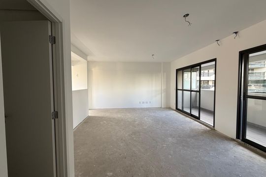 Apartamento à venda com 3 quartos, 117m² em Santa Ifigênia, São Paulo
