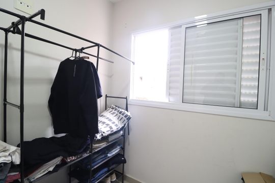 Quarto 1 de apartamento para alugar com 2 quartos, 64m² em Santa Mônica, Uberlândia