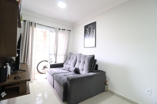 Sala de apartamento para alugar com 2 quartos, 64m² em Santa Mônica, Uberlândia