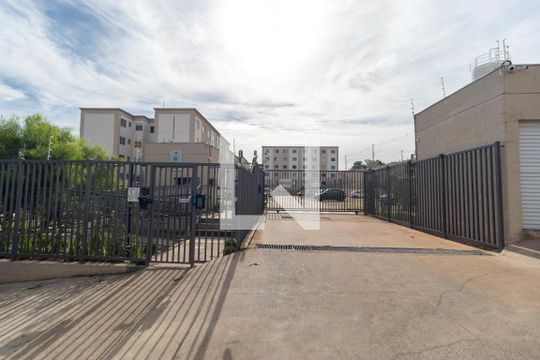 Fachada do Condomínio de apartamento à venda com 2 quartos, 40m² em Jardim do Lago Continuacao, Campinas