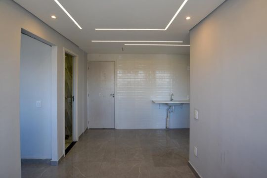 SALA  de kitnet/studio para alugar com 2 quartos, 33m² em Jardim Gilda Maria, São Paulo
