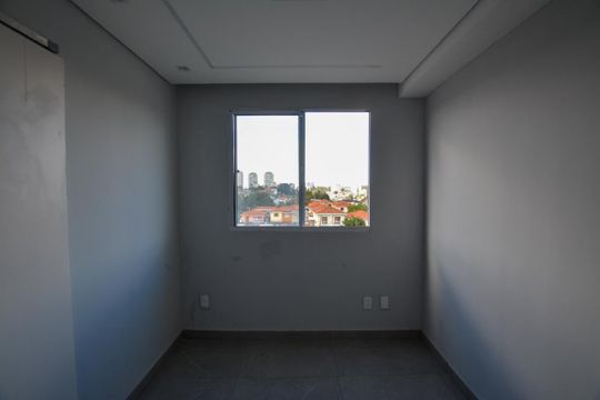 QUARTO 1  de kitnet/studio para alugar com 2 quartos, 33m² em Jardim Gilda Maria, São Paulo