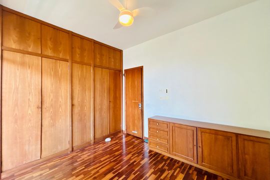 Apartamento para alugar com 3 quartos, 130m² em Botafogo, Rio de Janeiro