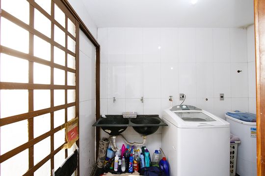 Área de Serviço de casa à venda com 6 quartos, 400m² em São Bento, Belo Horizonte