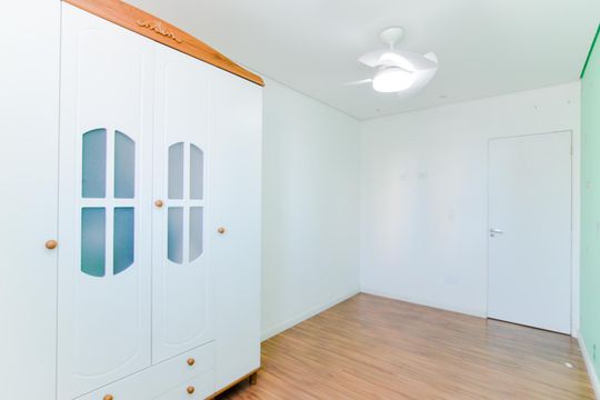 Quarto 1 de apartamento à venda com 2 quartos, 65m² em Vila Rosalia, Guarulhos