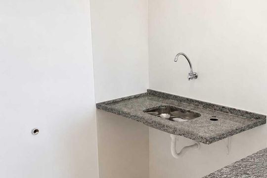 Cozinha de apartamento para alugar com 1 quarto, 35m² em Marapicu, Nova Iguaçu