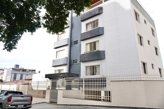 Fachada do Prédio de apartamento à venda com 3 quartos, 192m² em Padre Eustáquio, Belo Horizonte