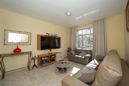 Apartamento à venda com 3 quartos, 128m² em Nova Suíça, Belo Horizonte