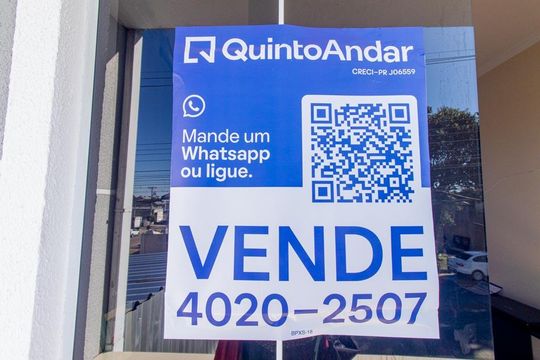 Placa de casa à venda com 3 quartos, 150m² em Sítio Cercado, Curitiba