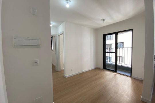 Sala de apartamento à venda com 2 quartos, 37m² em Jaguaré, São Paulo