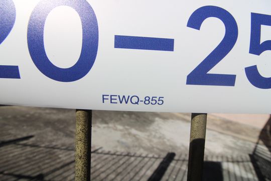 Placa de apartamento para alugar com 2 quartos, 50m² em Conjunto Habitacional Padre Manoel de Paiva, São Paulo