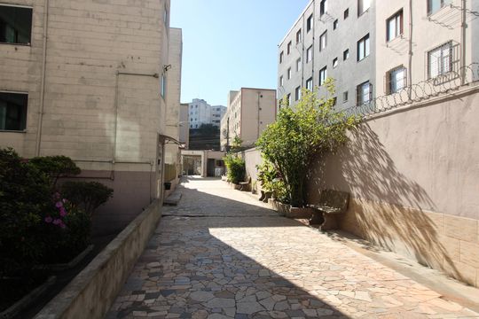 Área comum de apartamento para alugar com 2 quartos, 50m² em Conjunto Habitacional Padre Manoel de Paiva, São Paulo