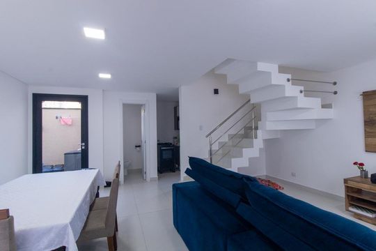 Sala de casa à venda com 3 quartos, 166m² em Xaxim, Curitiba