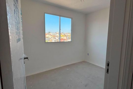 Quarto de apartamento à venda com 2 quartos, 42m² em Vila Lourdes, São Paulo
