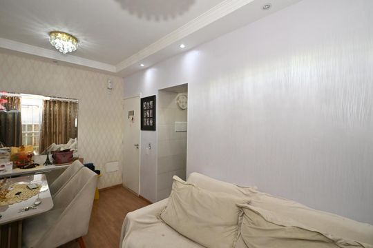Sala de apartamento à venda com 2 quartos, 47m² em Vila das Belezas, São Paulo