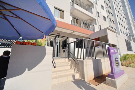 Fachada de apartamento para alugar com 2 quartos, 42m² em Vila Campanela, São Paulo