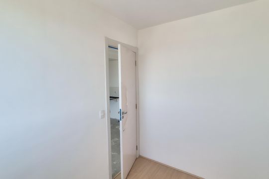 Quarto 2 de apartamento para alugar com 2 quartos, 38m² em Bonsucesso, Rio de Janeiro