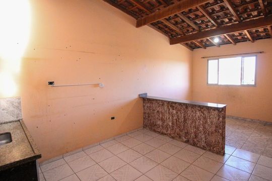 Sala/Cozinha de casa para alugar com 1 quarto, 250m² em São Rafael, São Paulo