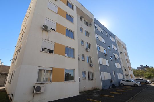Fachada do bloco de apartamento à venda com 2 quartos, 47m² em Olaria, Canoas