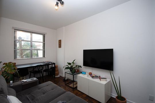 Sala de apartamento para alugar com 1 quarto, 53m² em Perdizes, São Paulo