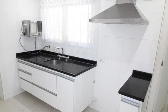 Cozinha de apartamento para alugar com 3 quartos, 125m² em Royal Park, São José dos Campos