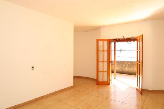 Quarto 3 - Suíte de casa para alugar com 3 quartos, 132m² em Jardim das Oliveiras, São Paulo