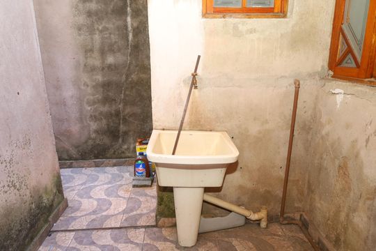 Área de Serviço de casa para alugar com 3 quartos, 132m² em Jardim das Oliveiras, São Paulo
