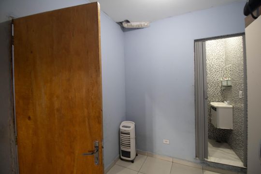 Suíte  de casa à venda com 2 quartos, 84m² em Parque Novo Mundo, São Paulo