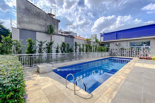 Área comum - Piscina de apartamento para alugar com 2 quartos, 60m² em Quarta Parada, São Paulo