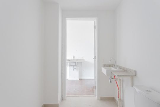 Banheiro de apartamento à venda com 1 quarto, 25m² em Jardim Paulista, São Paulo