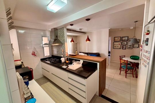Cozinha de apartamento à venda com 2 quartos, 71m² em Paraíso, São Paulo