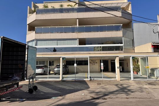 Fachada de apartamento para alugar com 3 quartos, 80m² em Recreio dos Bandeirantes, Rio de Janeiro