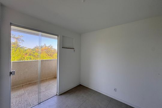 Quarto 1 de apartamento para alugar com 3 quartos, 80m² em Recreio dos Bandeirantes, Rio de Janeiro