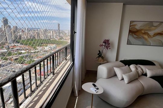 Varanda de apartamento à venda com 3 quartos, 97m² em Setor Bueno, Goiânia