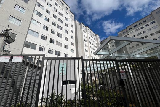 Fachada e portaria de apartamento à venda com 2 quartos, 55m² em Vila Andrade, São Paulo