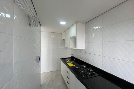 Cozinha de apartamento à venda com 2 quartos, 55m² em Vila Andrade, São Paulo