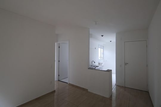 Sala de apartamento à venda com 2 quartos, 42m² em Olaria, Canoas