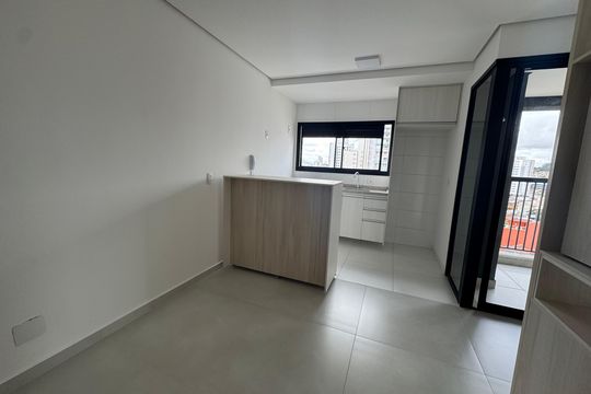 Sala de apartamento para alugar com 1 quarto, 39m² em Km 18, Osasco