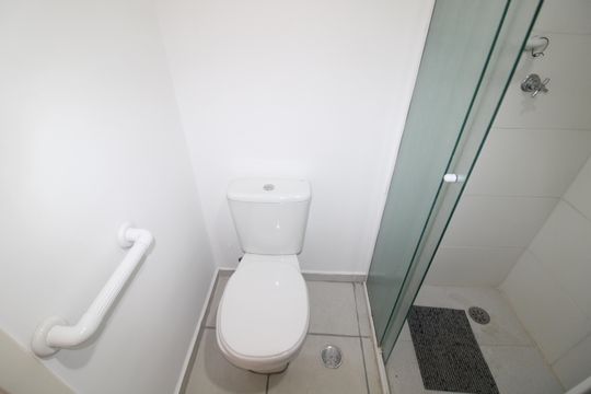 Banheiro de apartamento para alugar com 2 quartos, 65m² em Santana, São Paulo