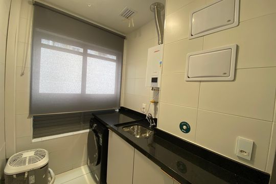 Área de serviço de apartamento para alugar com 1 quarto, 45m² em Vila Sonia, São Paulo