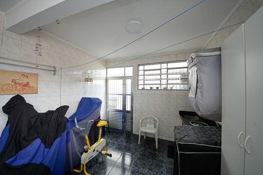 Casa para alugar com 2 quartos, 299m² em Jardim Egle, São Paulo
