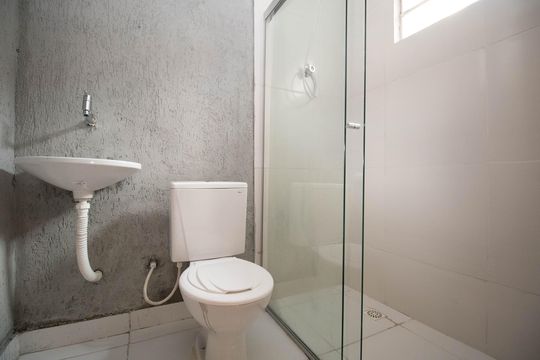 Banheiro Social de apartamento para alugar com 1 quarto, 52m² em Ceilandia, Brasília