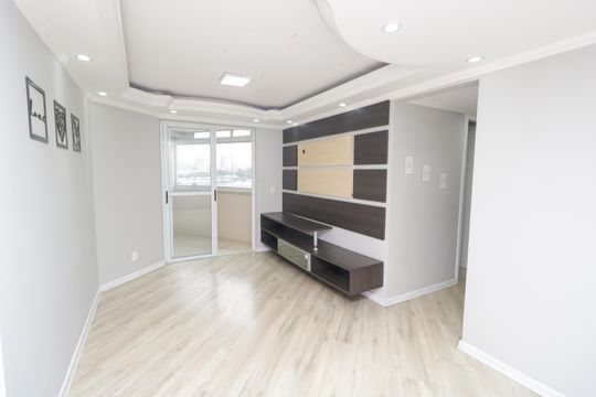 Sala de apartamento à venda com 3 quartos, 72m² em Jardim Monte Libano, Santo André