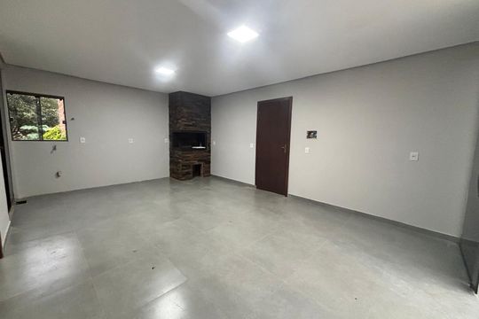 Casa para alugar com 3 quartos, 400m² em Santo Afonso, Novo Hamburgo