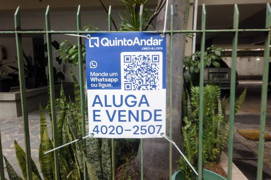 Plaquinha de apartamento à venda com 2 quartos, 75m² em Tanque, Rio de Janeiro