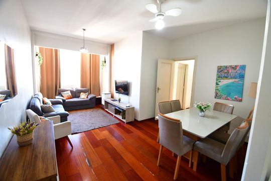 Sala de apartamento à venda com 4 quartos, 140m² em Centro, Campinas