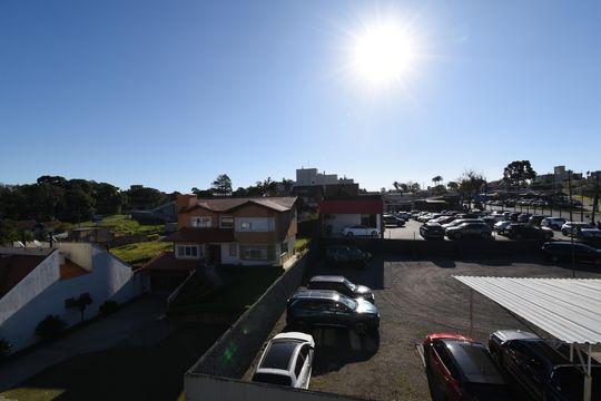 Ático de casa de condomínio para alugar com 3 quartos, 190m² em Bacacheri, Curitiba